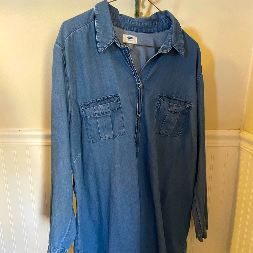 Old Navy - Womens- size 20 - Chambray/denim shirt dress.  F